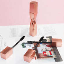 Load image into Gallery viewer, Twisted Mascara Sample