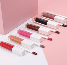 Load image into Gallery viewer, Lipstick & Lip Liner Kit