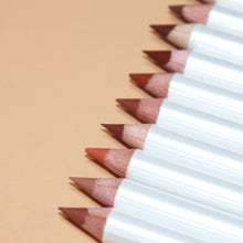 Load image into Gallery viewer, White Lip Liner